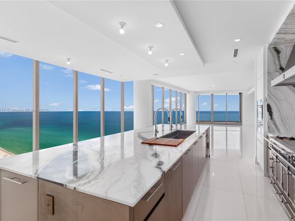 17975 Collins Ave N1802, Sunny Isles Beach FL 33160