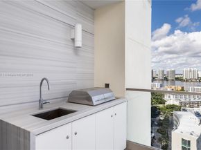 17975 Collins Ave N1802, Sunny Isles Beach FL 33160