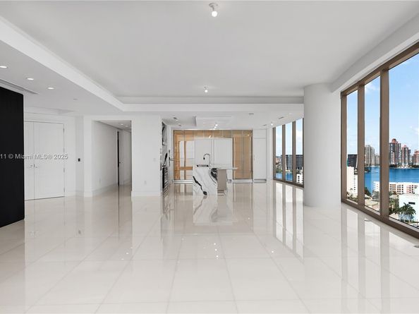 17975 Collins Ave N1802, Sunny Isles Beach FL 33160