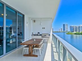 3300 NE 188th St 511, Aventura FL 33180
