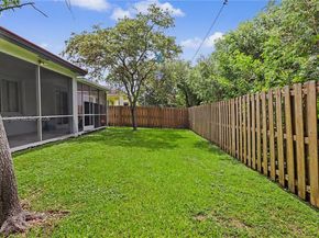 3090 SE 7th Pl, Homestead FL 33033