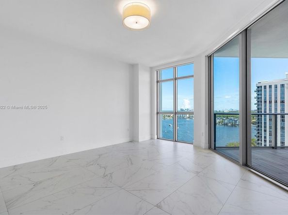 17301 Biscayne Blvd 1907, North Miami Beach FL 33160