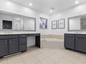 27049 SW 142nd Ave, Homestead FL 33032