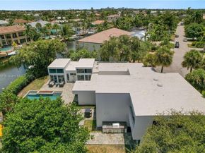 4050 NE 25th Ave, Lighthouse Point FL 33064