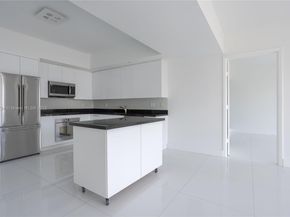 92 SW 3rd St 3512, Miami FL 33130