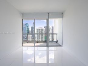 92 SW 3rd St 3512, Miami FL 33130