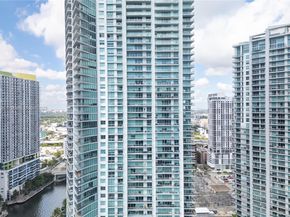 92 SW 3rd St 3512, Miami FL 33130