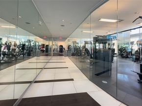 92 SW 3rd St 3512, Miami FL 33130