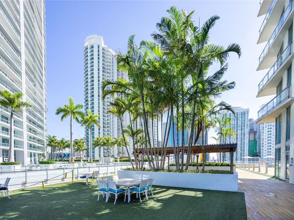 92 SW 3rd St 3512, Miami FL 33130