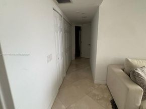3610 Yacht Club Dr 713, Aventura FL 33180