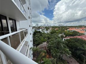 3610 Yacht Club Dr 713, Aventura FL 33180