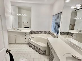 1335 E Barwick Ranch Cir, Delray Beach FL 33445