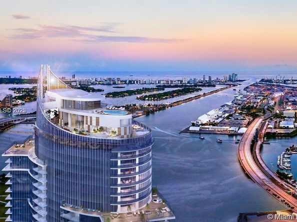 851 NE 1st Ave 4911, Miami FL 33132