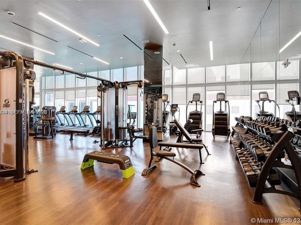 851 NE 1st Ave 4911, Miami FL 33132