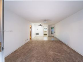 3 Westwood Ave 101E, Tequesta FL 33469