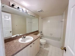 11185 SW 6th St 303, Pembroke Pines FL 33025