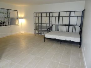 13500 NE 3rd Ct 217, North Miami FL 33161