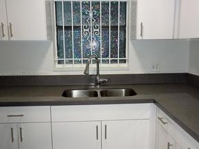 13500 NE 3rd Ct 217, North Miami FL 33161