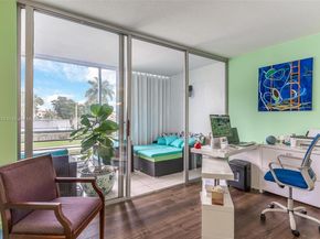 6923 Cypress Rd C12, Plantation FL 33317