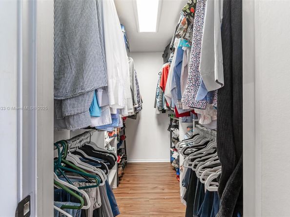 6923 Cypress Rd C12, Plantation FL 33317