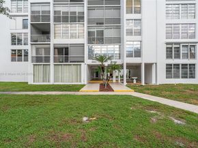 6923 Cypress Rd C12, Plantation FL 33317