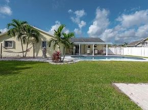 750 SW 158th Ter, Sunrise FL 33326