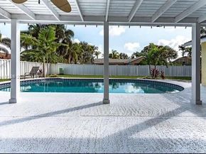 750 SW 158th Ter, Sunrise FL 33326