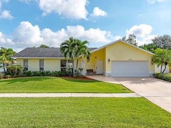 750 SW 158th Ter