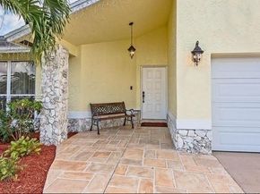 750 SW 158th Ter, Sunrise FL 33326