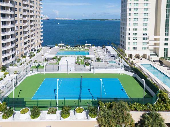 770 Claughton Island Dr 609, Miami FL 33131