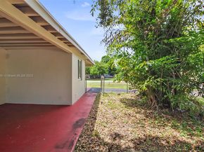 846 NW 10th Ave, Dania Beach FL 33004
