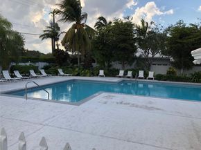 11274 SW 64 Ln, Miami FL 33173