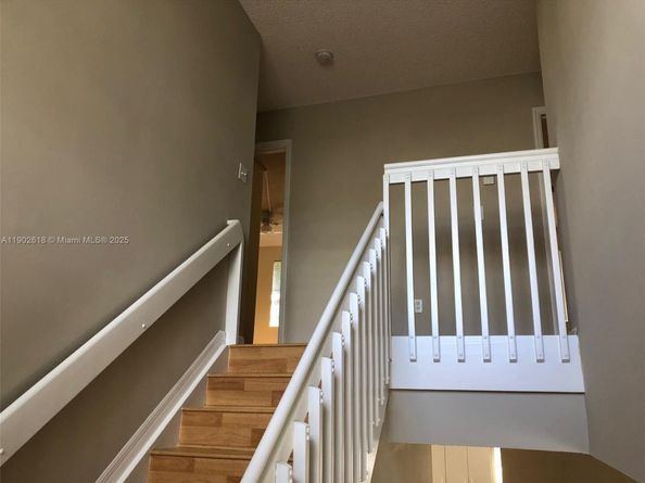 11274 SW 64 Ln, Miami FL 33173