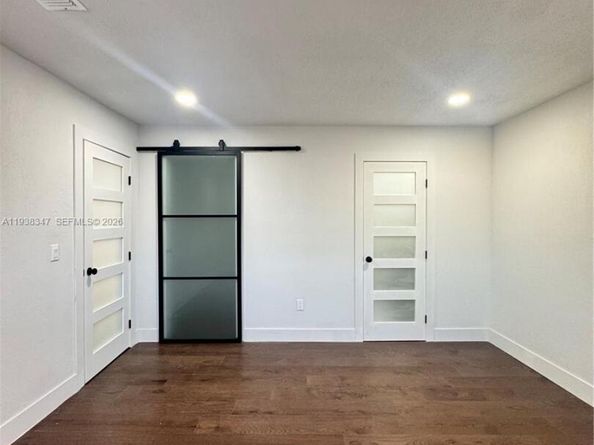 4360 NW 4th St, Plantation FL 33317