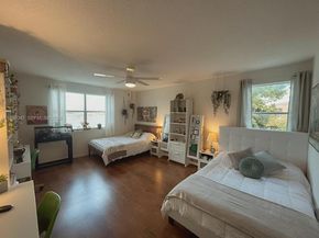 605 Ives Dairy Rd 2057, Miami FL 33179