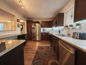 605 Ives Dairy Rd 2057, Miami FL 33179