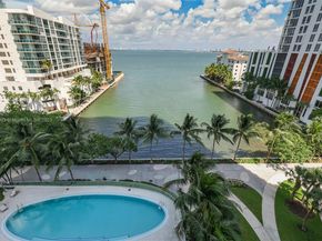 460 NE 28th St 704, Miami FL 33137