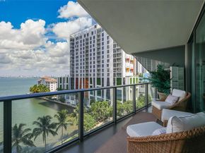 460 NE 28th St 704, Miami FL 33137