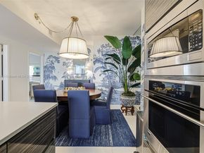 460 NE 28th St 704, Miami FL 33137