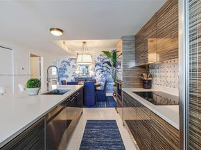 460 NE 28th St 704, Miami FL 33137