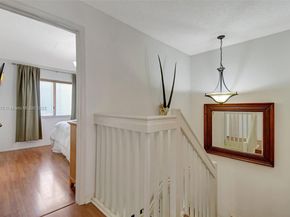 20865 NW 3rd Ln, Pembroke Pines FL 33029