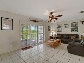 20865 NW 3rd Ln, Pembroke Pines FL 33029