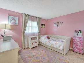 4111 Stirling Rd 502, Dania Beach FL 33314