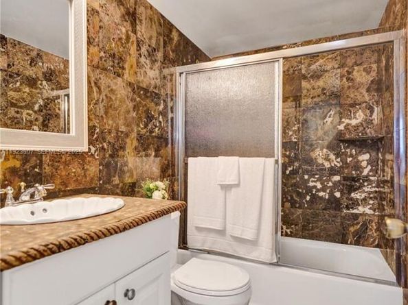 4111 Stirling Rd 502, Dania Beach FL 33314