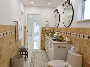 4501 Jefferson St, Hollywood FL 33021