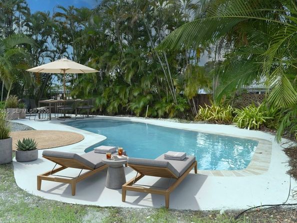 4501 Jefferson St, Hollywood FL 33021