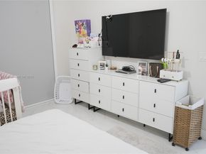 16385 Biscayne Blvd 2806, North Miami Beach FL 33160