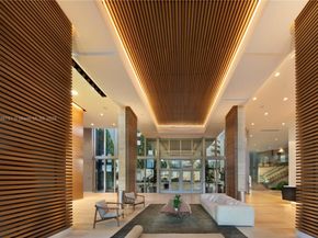 16385 Biscayne Blvd 2806, North Miami Beach FL 33160