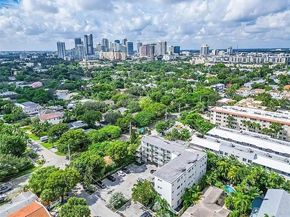 609 NE 13th Ave 302, Fort Lauderdale FL 33304