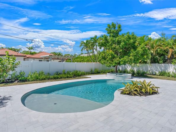 702 NW 5th Ave, Delray Beach FL 33444